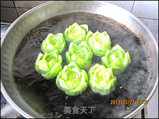 香菇油菜----绿荷漂香的做法步骤:8