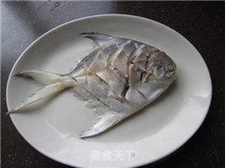 清蒸平鱼的做法步骤:5