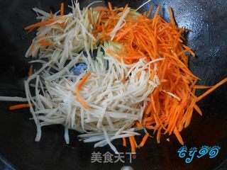 炒胡萝卜土豆丝的做法步骤:5