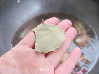 不用一粒糖的美味排骨——可乐排骨的做法步骤：10