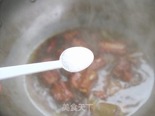 不用一粒糖的美味排骨——可乐排骨的做法步骤:11