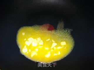 菠萝夹心棉花蛋糕的做法步骤:2