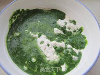 菠菜煎饼的做法步骤：7