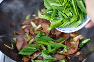 小炒腊肉的做法步骤:8
