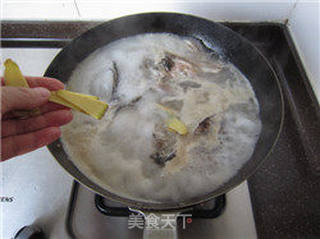 辣三文鱼头豆腐汤的做法步骤:9