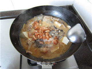 辣三文鱼头豆腐汤的做法步骤:15