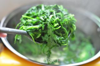 春天野菜香---荠菜水饺的做法步骤：7