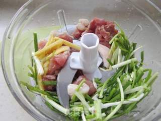 西葫芦猪肉饺子的做法步骤:6