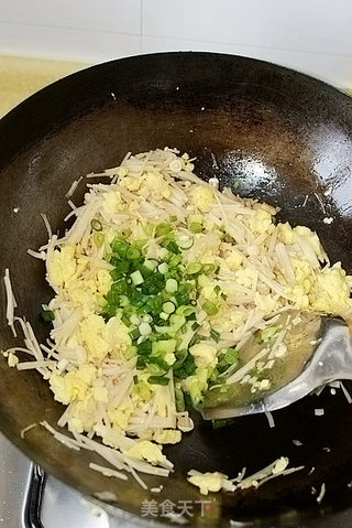 【金针菇炒鸡蛋】乱搭也美味的做法步骤:12