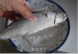 在家自制比罐头还好吃的——茄汁鲅鱼的做法步骤:2