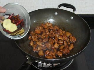 【五香肉粒】的做法步骤:9