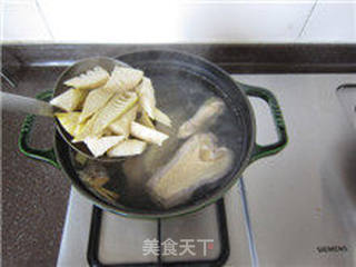 春笋煨土鸡的做法步骤:12