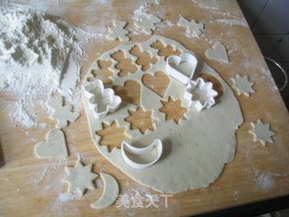 不加黄油的营养饼干——红薯饼干的做法步骤:8
