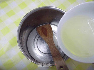 原味戚风蛋糕的做法步骤:3