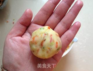 缤纷土豆饼的做法步骤:10