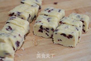 蔓越莓饼干的做法步骤:8