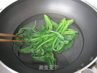 早春鲜美野菜包的做法步骤:2