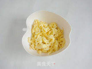 【韭菜鸡蛋馅饼】--- 零厨艺享受春天里的美味的做法步骤:3