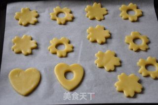 枣泥夹心饼干的做法步骤：12