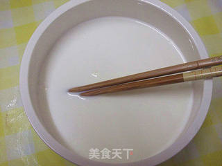 自制酸奶(电饭锅版)的做法步骤:4