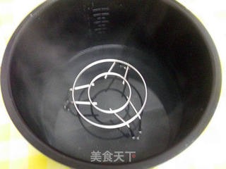 自制酸奶(电饭锅版)的做法步骤:5