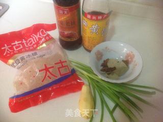 东坡肉的做法步骤：2