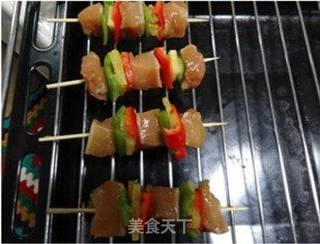 烤串也要白富美——彩椒鸡肉串的做法步骤:4