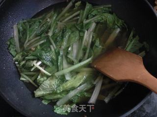 小白菜血肠砂锅的做法步骤:4