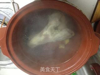 牛大骨汤和牛骨髓油的做法步骤:3