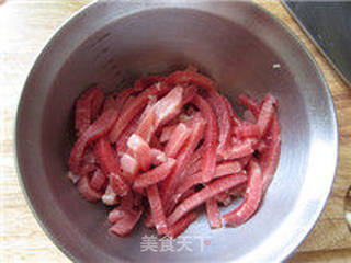 黑椒牛柳的做法步骤:2