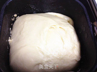港式黄油鸡尾包的做法步骤:2
