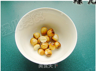 红枣芸豆菠萝银耳汤【豫生园若羌枣试用报告1】的做法步骤:3