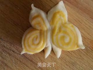 花样馒头---彩色蝴蝶的做法步骤：9