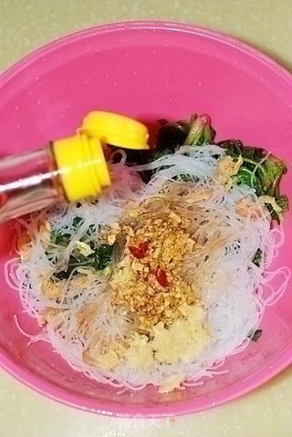 菠菜虾米拌粉丝的做法步骤:12