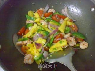 鲜果烩虾仁的做法步骤:10