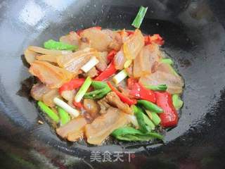 双椒炒腊肉的做法步骤:10