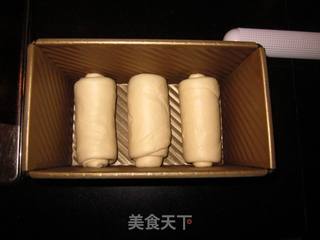 【炼奶北海道吐司】让经典吐司变得更为经典美味的做法步骤:13