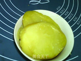 酸菜土豆泥的做法步骤:2
