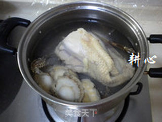 鲍鱼海马鸡汤的做法步骤:4