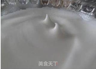 一口顺滑,一口香浓,一口满足——巧克力乳酪慕斯的做法步骤:4