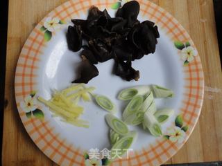 简单家常面食------【西红柿鸡蛋面】的做法步骤：3