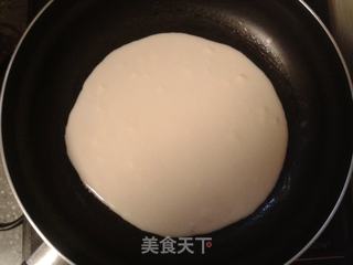 【葱香火腿蛋饼卷】的做法步骤:3