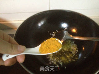 东南亚料理——咖喱蟹的做法步骤:3
