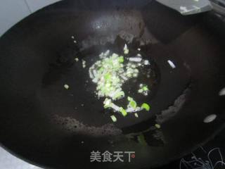 【木耳腐竹炒油菜】---美味小炒勺的做法步骤：5
