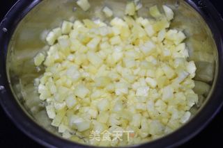 【菠萝颗粒果酱】的做法步骤:3