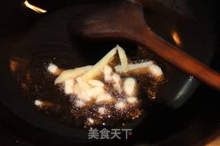 蒜苗回锅肉的做法步骤:5