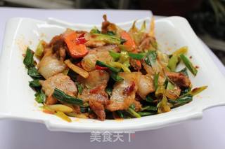 蒜苗回锅肉的做法步骤:11