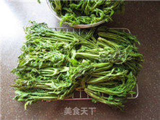 巧腌香椿芽的做法步骤:8