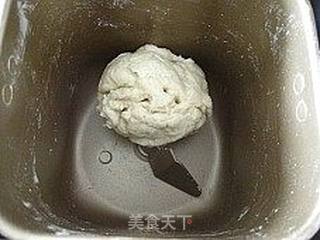 椒盐手抓饼的做法步骤:2