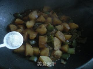 酱土豆的做法步骤:11